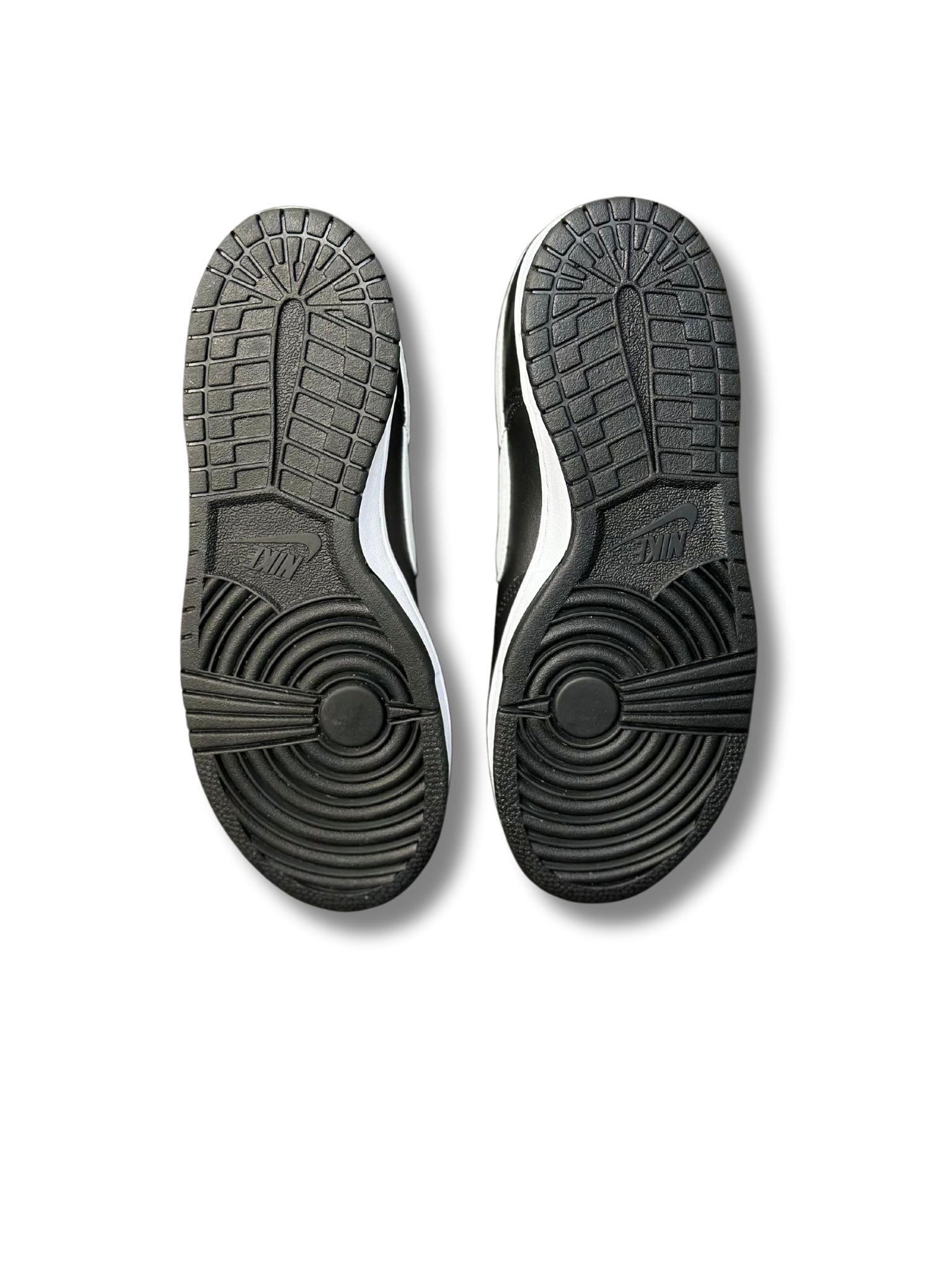 Nike Dunk Low 'Black Panda 2.0' (Grade School) - SnkrsMobb