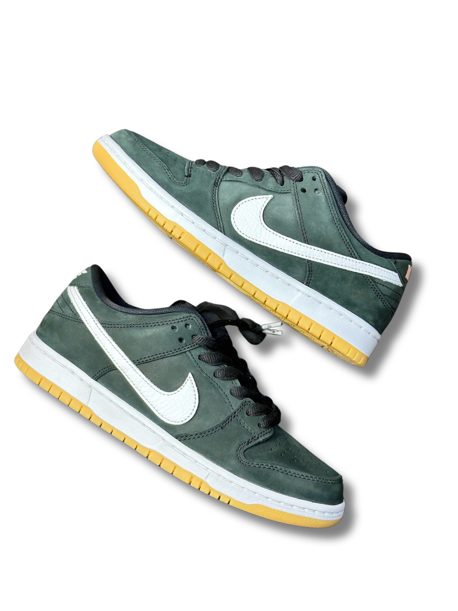 Nike SB Dunk Low Pro Black Gum - SnkrsMobb