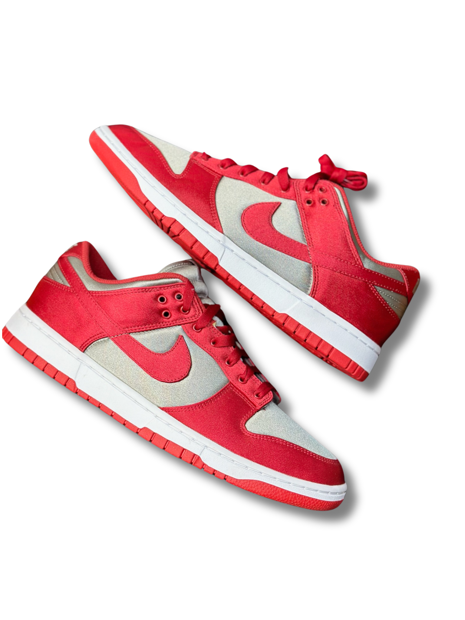 Nike Dunk Low  "UNVL Satin" - SnkrsMobb